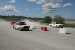Try the adrenaline of rally racing on the largest double cross race track of the Baltics.